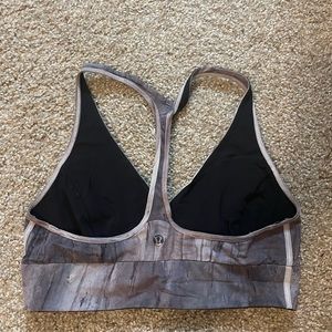Size 6 Lululemon Sports Bra